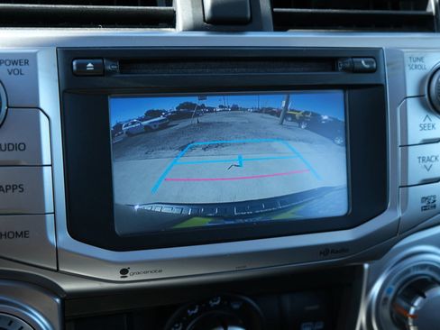 Used 2016 Toyota 4Runner SR5 Premium image 31