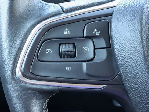 Used 2023 Buick Encore GX Preferred w/ Cold Weather Comfort Package AWD/4WD image 25