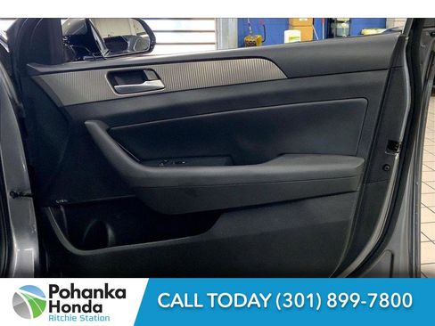 Used 2019 Hyundai Sonata Limited image 26