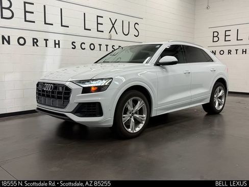 Used 2023 Audi Q8 Premium AWD/4WD image 9
