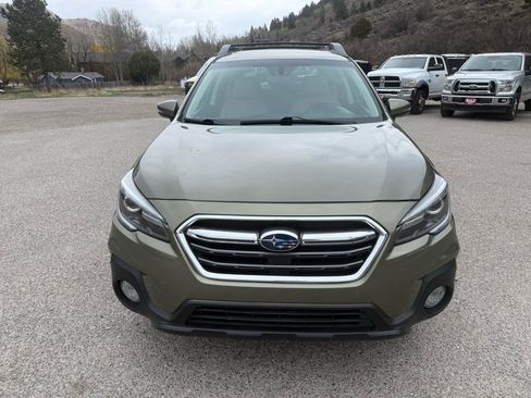 Used 2019 Subaru Outback 2.5i Limited w/ Popular Package #2 image 8