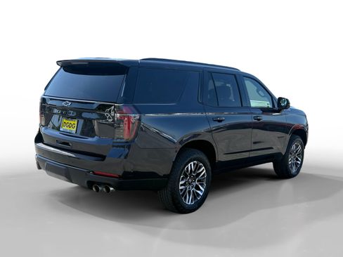 Used 2025 Chevrolet Tahoe Z71 AWD/4WD image 5