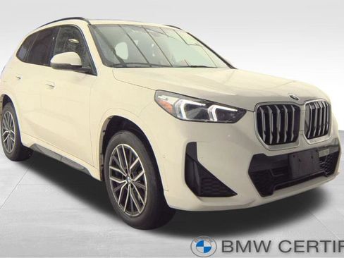 Used 2025 BMW X1 xDrive28i AWD/4WD image 1