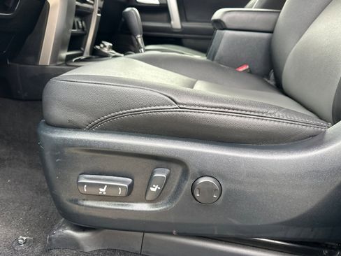 Used 2024 Toyota 4Runner SR5 Premium image 13