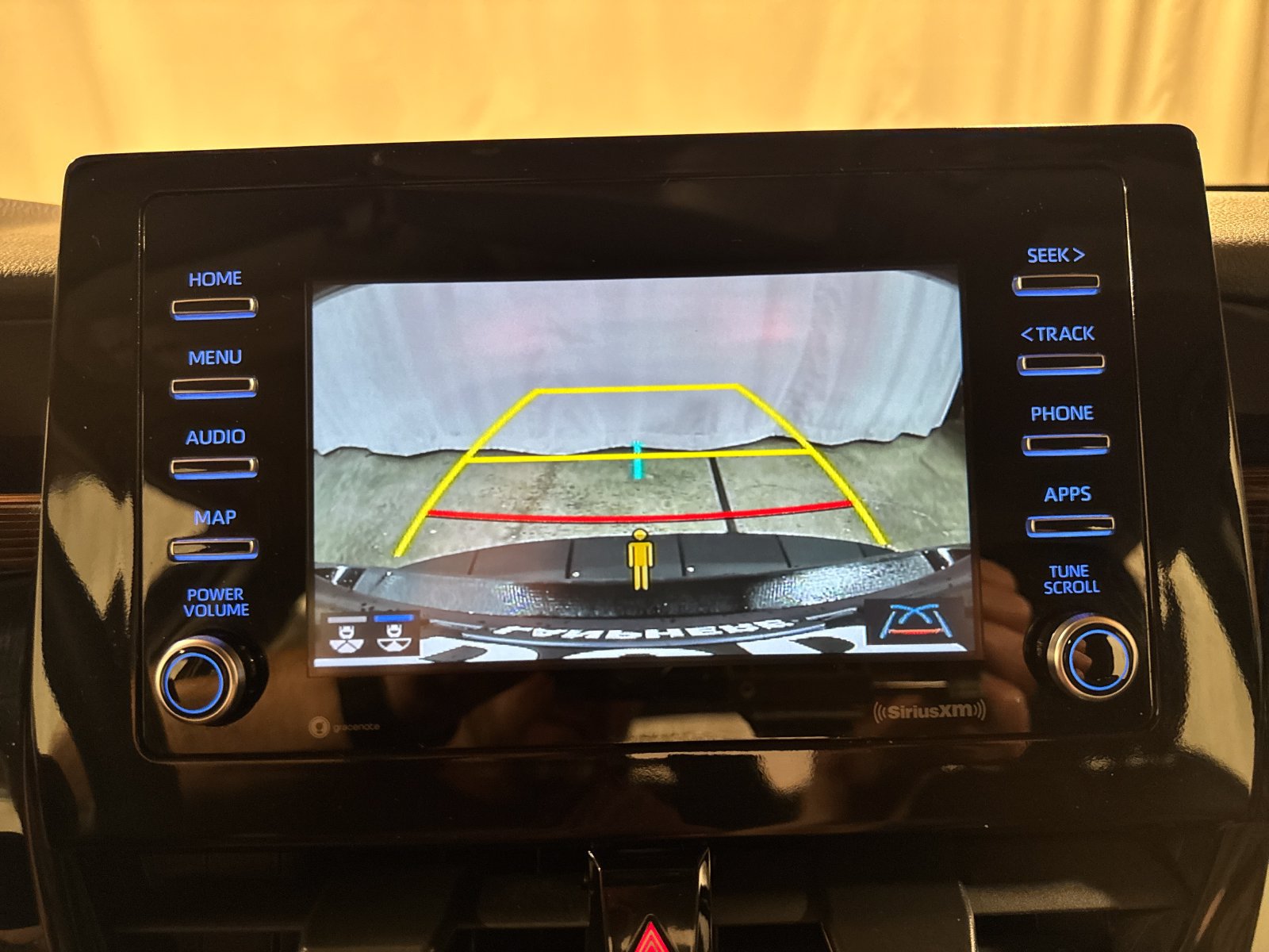 Used 2024 Toyota Camry SE w/ Convenience Package FWD image 18