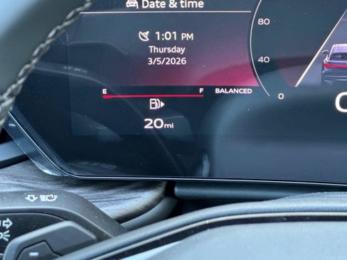 Used 2025 Audi Q5 Premium AWD/4WD image 28