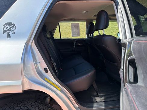 Used 2016 Toyota 4Runner Trail Premium AWD/4WD image 27