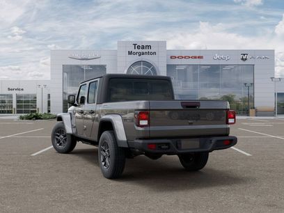 New 2025 Jeep Gladiator Sport
