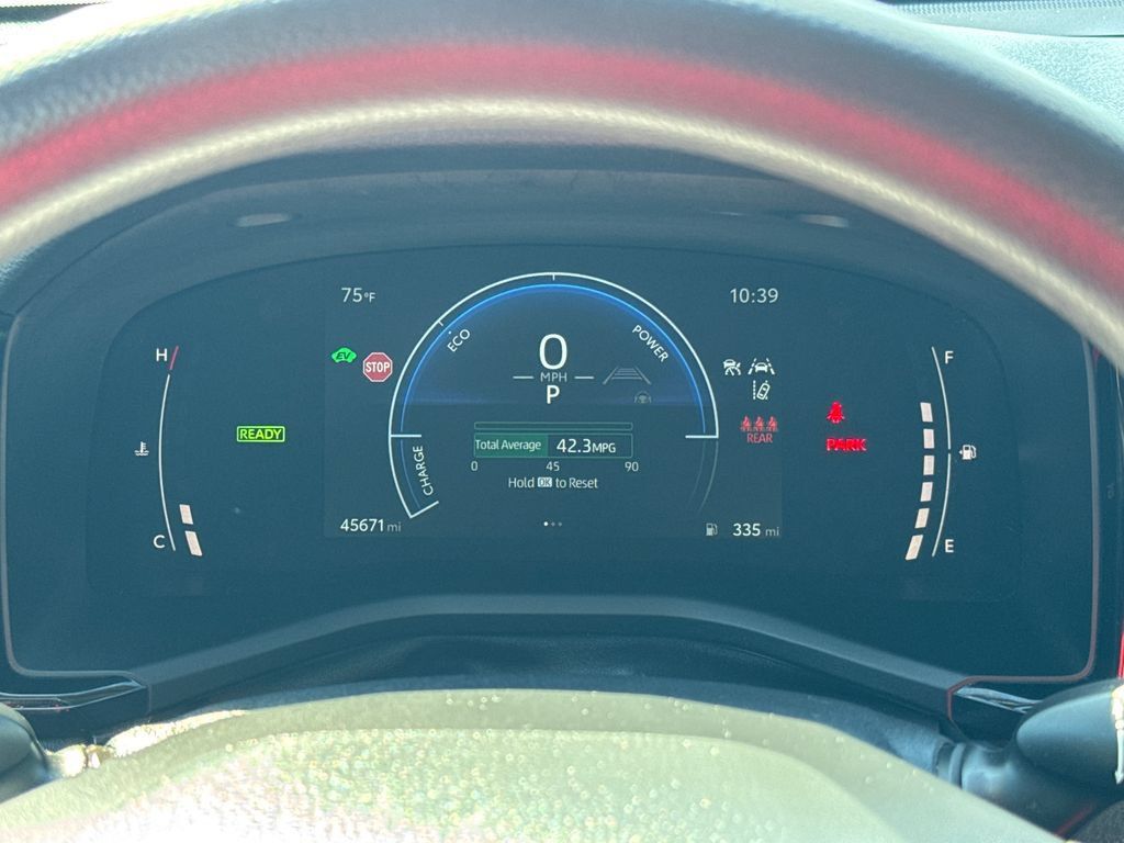Used 2025 Toyota Camry LE FWD image 16