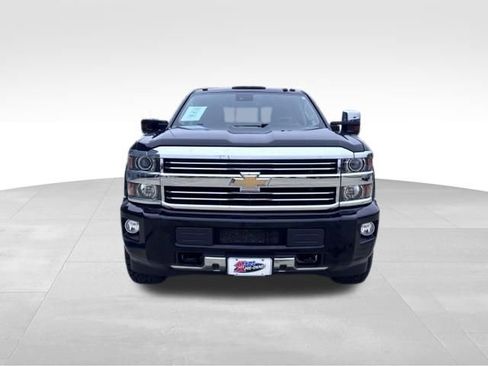 Used 2016 Chevrolet Silverado 2500 High Country w/ Duramax Plus Package AWD/4WD image 6