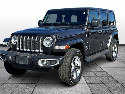Used 2021 Jeep Wrangler Unlimited Sahara w/ Safety Group image 3