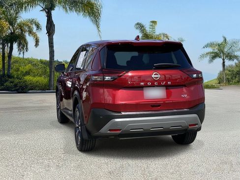 Certified 2023 Nissan Rogue SV FWD image 4