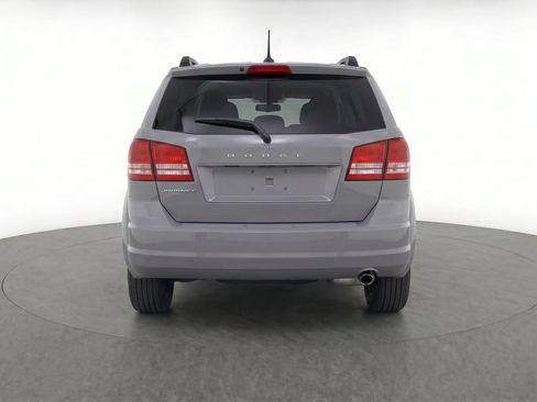 Used 2020 Dodge Journey SE w/ SE Popular Equipment Group FWD image 7