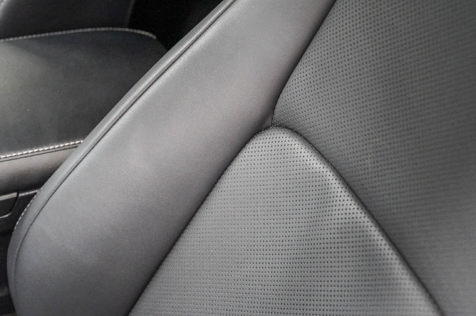 Used 2023 Lexus IS 350 F Sport w/ Accessory Package RWD image 20