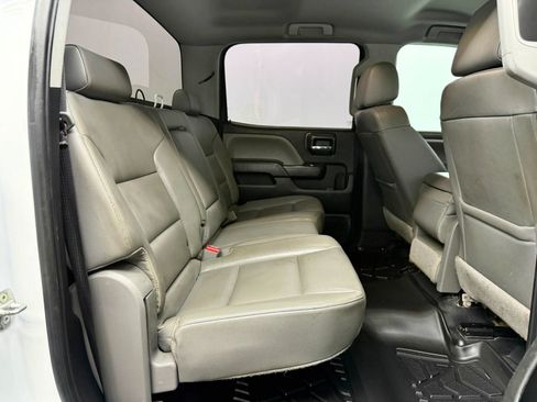Used 2018 Chevrolet Silverado 2500 W/T w/ WT Convenience Package RWD image 16
