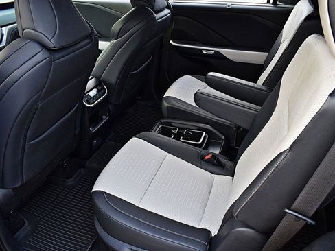 Used 2024 Lexus TX 500h AWD w/ Technology Package image 19