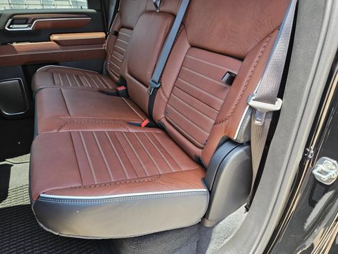 New 2026 GMC Sierra 3500 Denali Ultimate AWD/4WD image 28