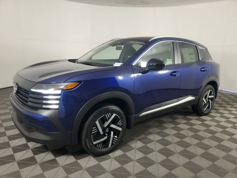 New 2026 Nissan Kicks SV w/ SV Premium Package image 8