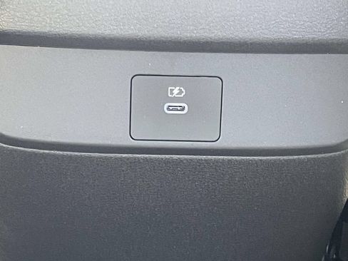 New 2026 Nissan Sentra SV w/ SV Convenience Package FWD image 12