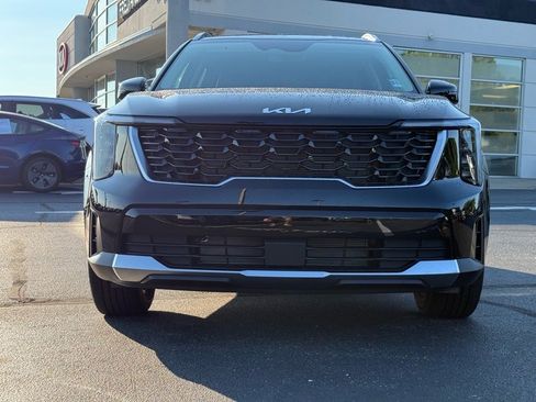New 2025 Kia Sorento S image 8