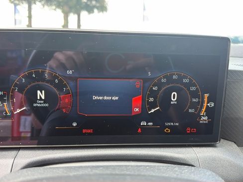 Used 2024 Ford Mustang GT RWD image 4
