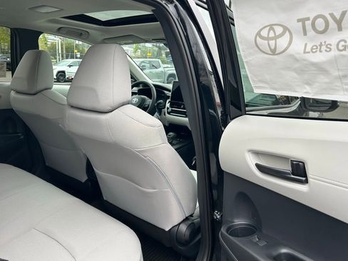 New 2026 Toyota Corolla Cross LE AWD/4WD image 13