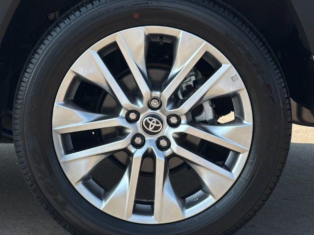 Used 2025 Toyota RAV4 Limited w/ Weather Package AWD/4WD image 32