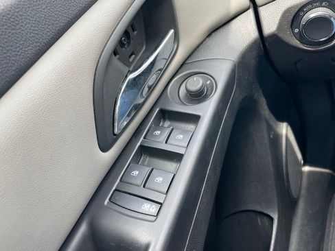 Used 2012 Chevrolet Cruze LS w/ Connectivity Package FWD image 19