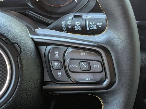 Used 2024 Jeep Wrangler Unlimited Sport AWD/4WD image 19