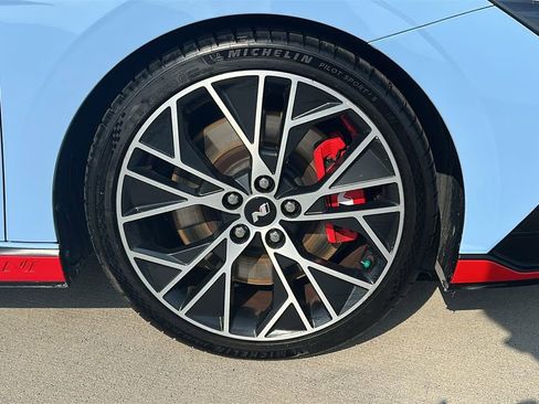 Certified 2023 Hyundai Elantra N FWD image 17