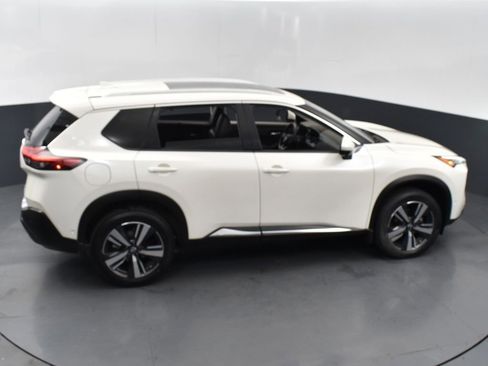 Used 2023 Nissan Rogue SL w/ SL Premium Package image 52