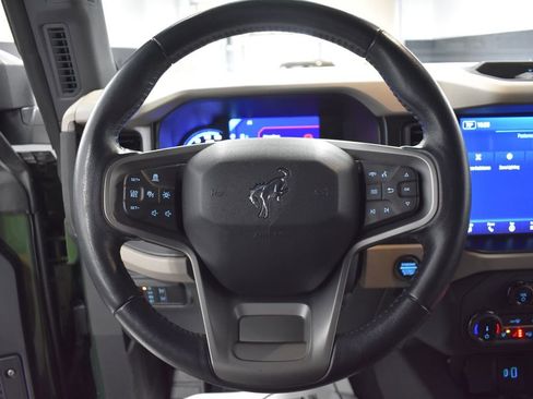 Used 2022 Ford Bronco Wildtrak image 30