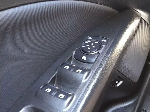 Used 2019 Ford Fusion SE FWD image 24