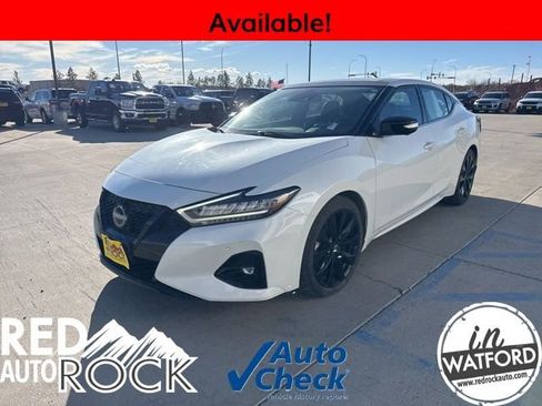 Used 2023 Nissan Maxima SR w/ Sport Mat Group image 4