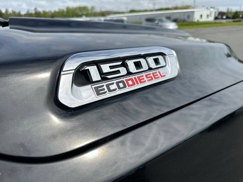 Used 2021 RAM 1500 Limited AWD/4WD image 9