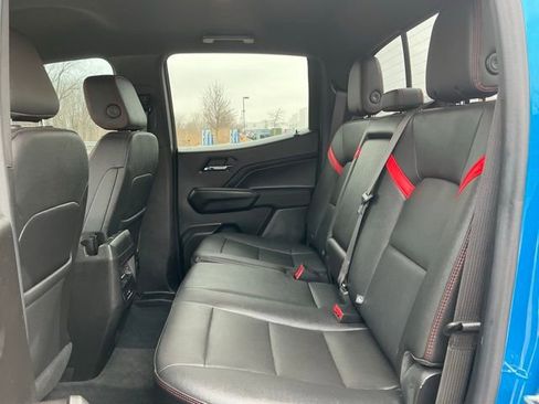 Used 2023 Chevrolet Colorado Z71 w/ Z71 Convenience Package 2 image 33