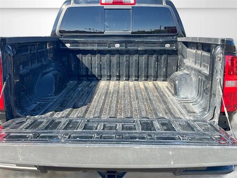 Used 2022 Chevrolet Colorado Z71 image 25