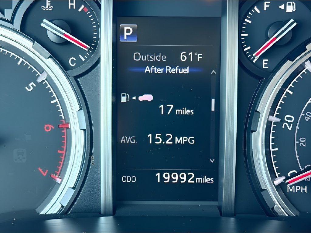 Used 2023 Toyota 4Runner Limited RWD image 12