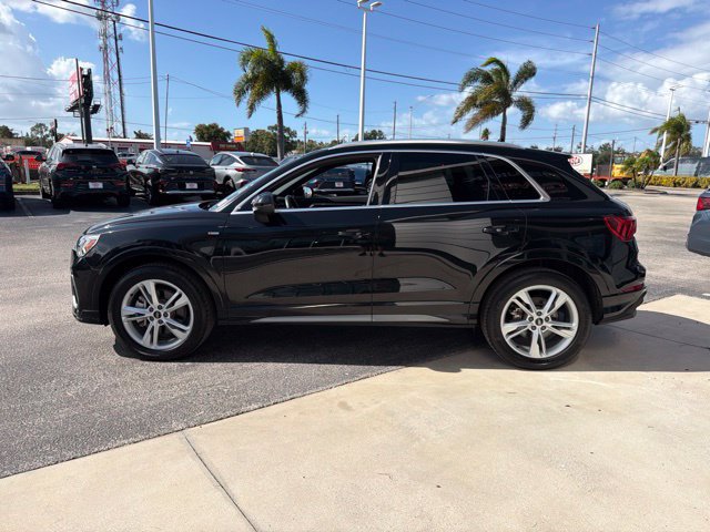 Used 2024 Audi Q3 2.0T Premium w/ Convenience Package AWD/4WD image 5