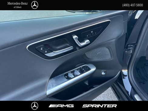 Used 2023 Mercedes-Benz C 300 Sedan image 13