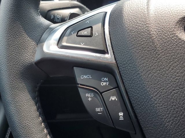 Used 2024 Ford Edge Titanium w/ Equipment Group 301A AWD/4WD image 18