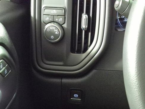 New 2026 Chevrolet Silverado 1500 W/T w/ Trailering Package RWD image 17