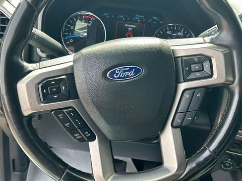 Certified 2022 Ford F250 Platinum AWD/4WD image 19