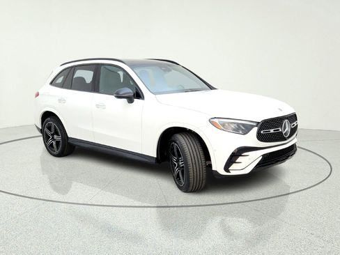 Certified 2023 Mercedes-Benz GLC 300 image 5