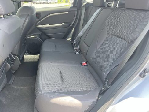 Used 2025 Subaru Forester Premium AWD/4WD image 18