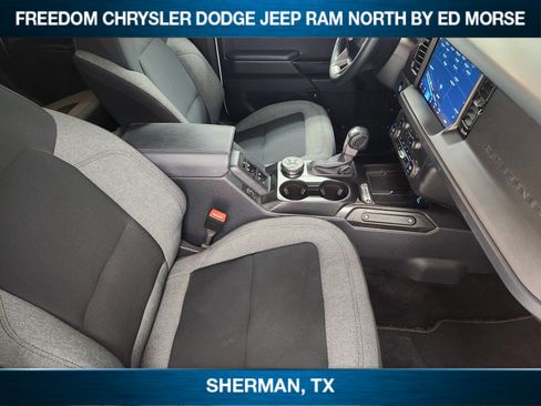 Used 2025 Ford Bronco Big Bend AWD/4WD image 9
