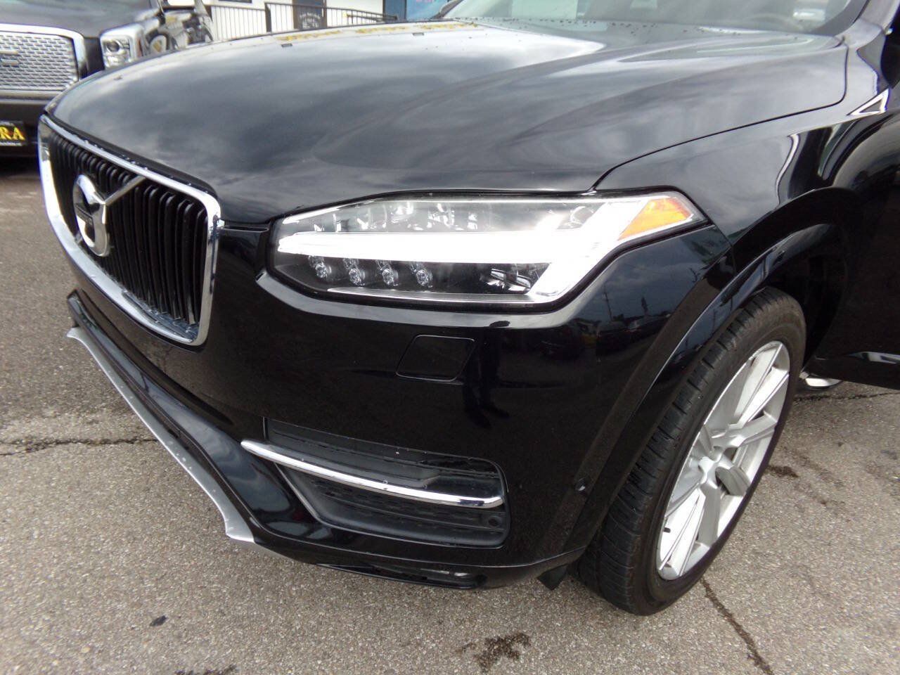 Used 2016 Volvo XC90 T6 Momentum w/ Momentum Plus Package AWD/4WD image 33