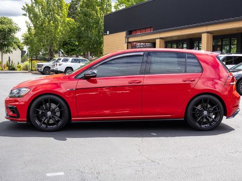 Used 2019 Volkswagen Golf R 4-Door AWD/4WD image 10
