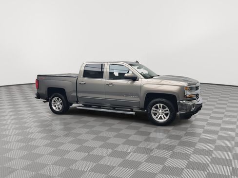 Used 2017 Chevrolet Silverado 1500 LT w/ All Star Edition AWD/4WD image 42
