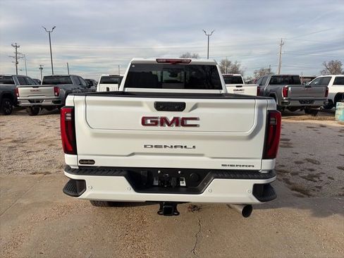 New 2026 GMC Sierra 2500 Denali w/ Denali Reserve Package image 5